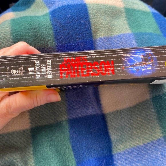 2ND CHANCE A WOMAN’S MURDER CLUB NOVEL by JAMES PATTERSON with ANDREW GROSS PB - Picture 2 of 4